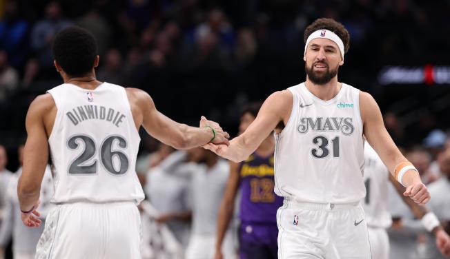 间的默契配 间的默契配